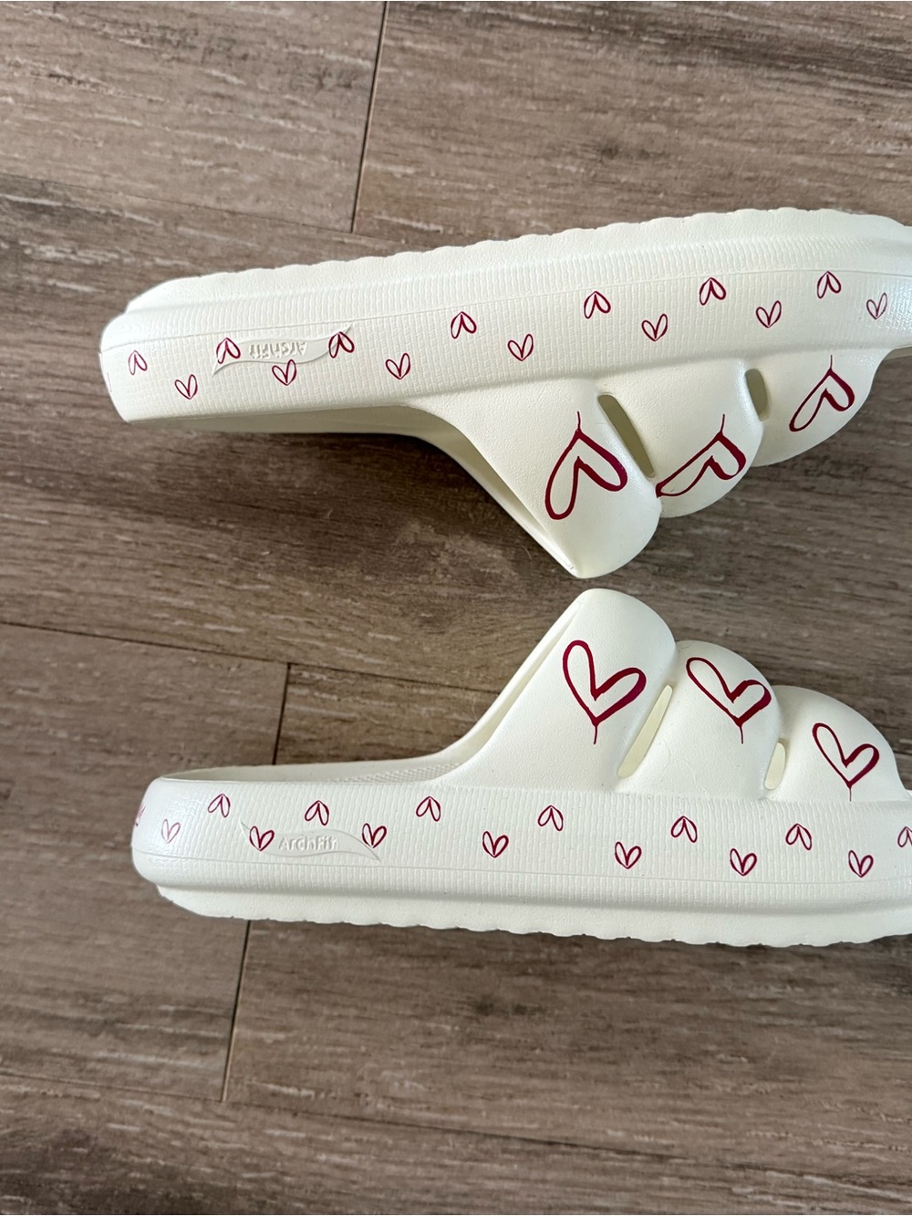 Sketchers White Slide Sandals with Red Heart Print